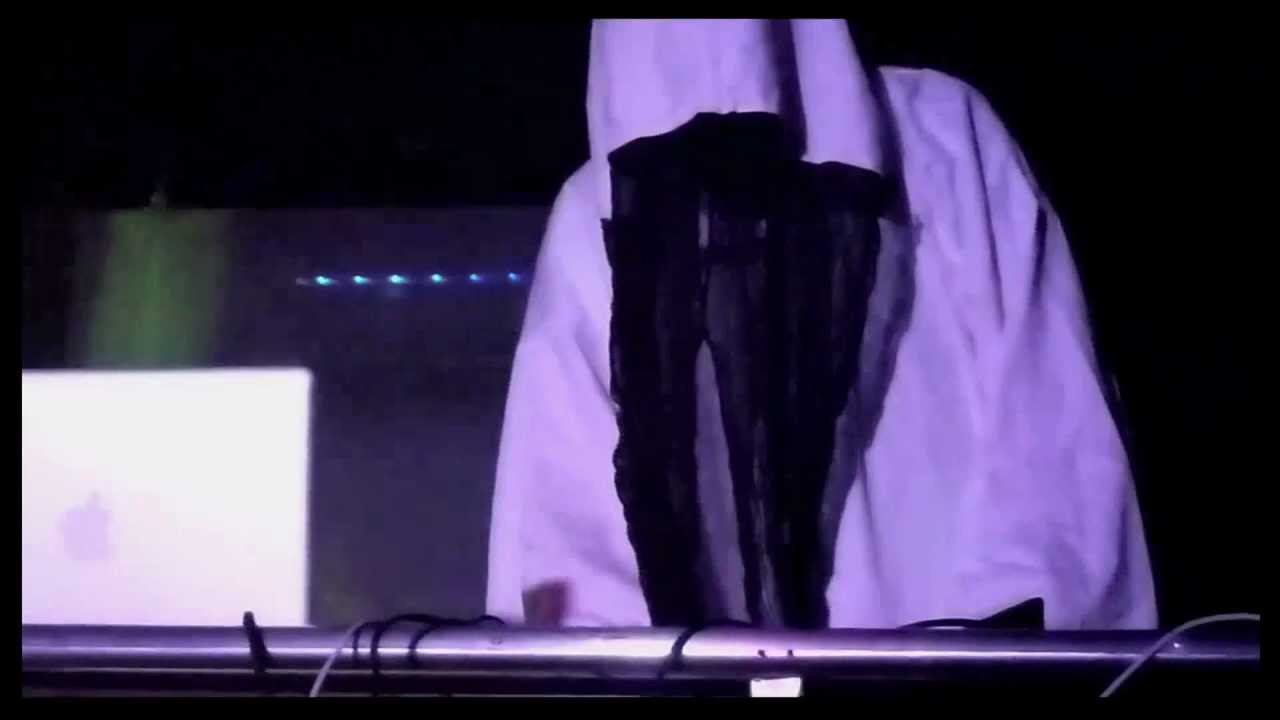 MATER SUSPIRIA VISION feat. Carmen Incarnadine LIVE IN LONDON 11-11-11 Electrowerkz