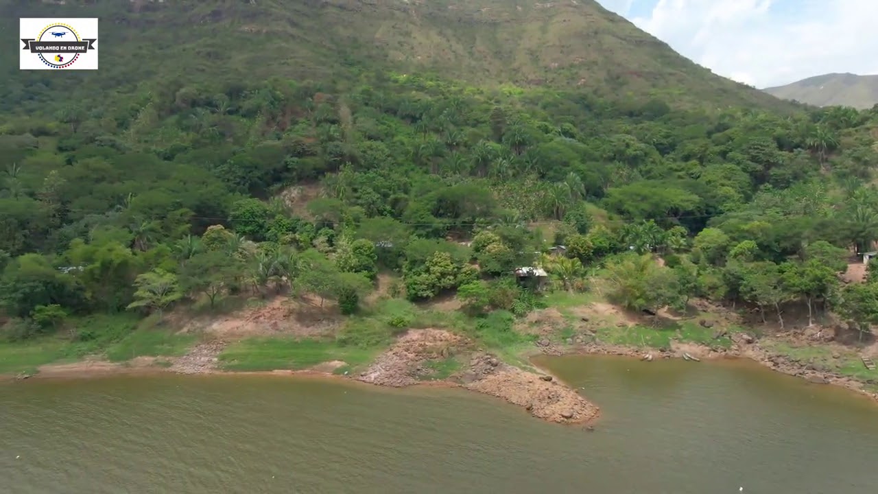 VOLANDO EN DRONE 4K- REPRESA DE PRADO - TOLIMA- COLOMBIA