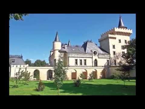 Замок Пугачевой и Галкина (фото)