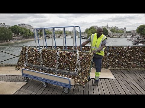 París retira los 'candados del amor'
