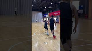 “听说这是成为球场华尔兹的秘密”