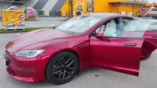 Tesla Model S 0-100 km/h. 670h.p.