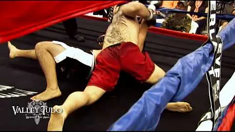 No Quarter: David de Leon vs Alexandar Pappas
