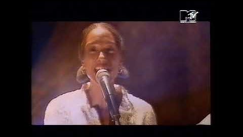 Guru Jazzmatazz ft Dee C. Lee & Ronny Jordan - No Time to Play (Live)