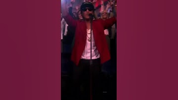 Thumbnail of BRUNO MARS LIVE PERFORMANCE 💛