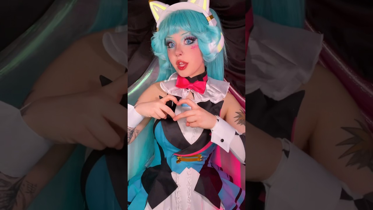 who’s your fav vocaloid ?? #cosplay #makeup #cosplaygirl #cosplayer #vocaloid #hatsunemiku