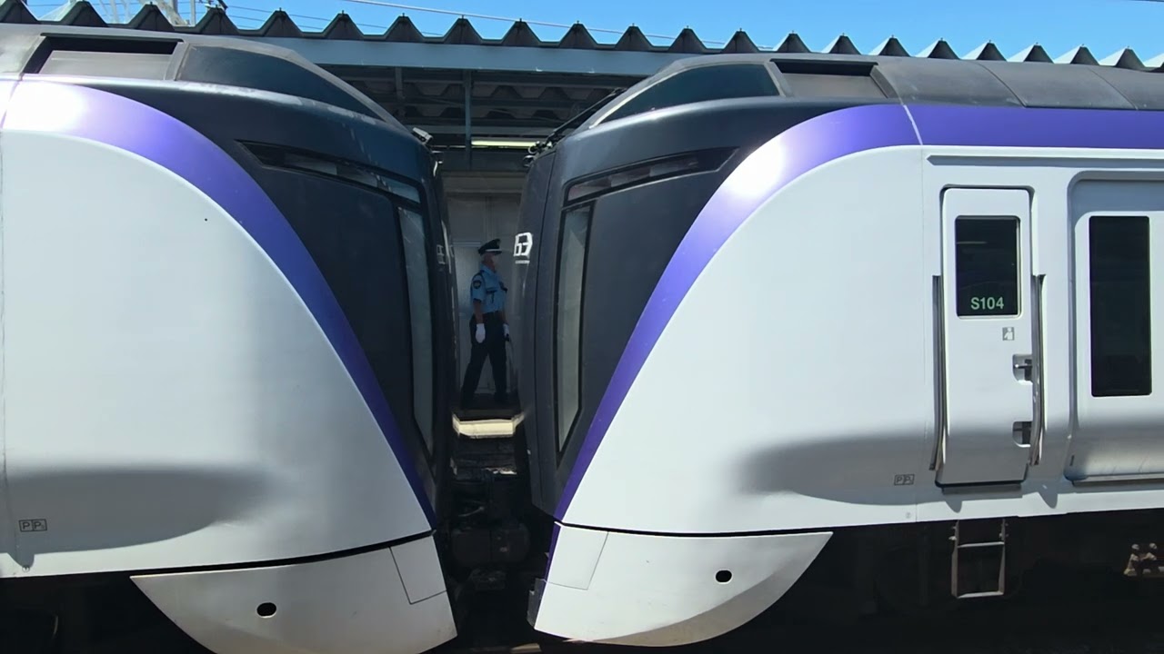 特急あずさ5号白馬行き【連結切り離し～発車】