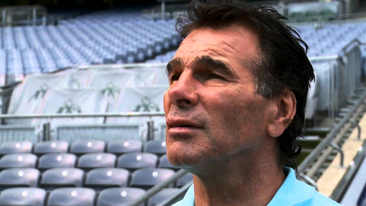 Celebrity Bainisteoir - The Rivals: Paddy Doherty in Croke Park - YouTube