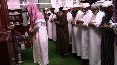 تلاوه خاشعه للقارئ نواف بن احمد الحنين في جزيرة موريسيوش