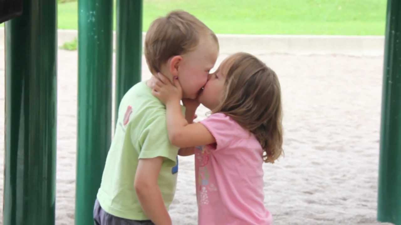 Featured image of post Kiss Images For Kids : Search, discover and share your favorite kids kiss gifs.