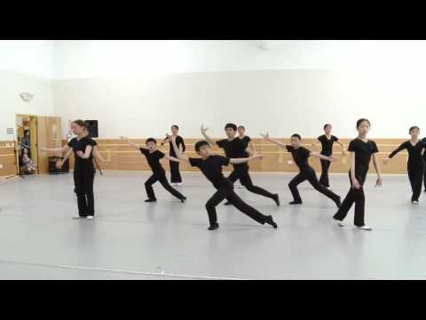 Fei Tian Academy of the Arts California 飞天艺术学校第一届毕业生Eldon.mp4