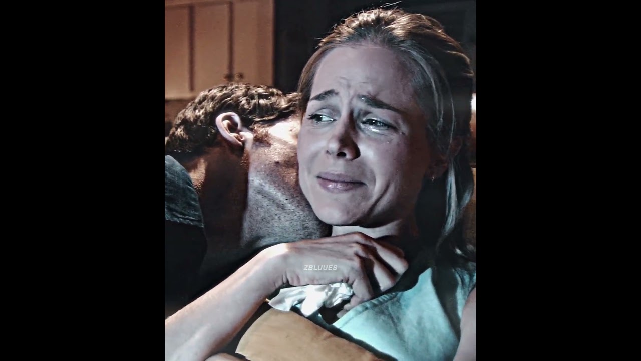 Dexter Listens to "La Pasion" | Dexter S1.E05 | 