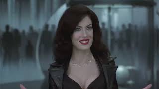 Lara Flynn Boyle Serleena - leather outfit