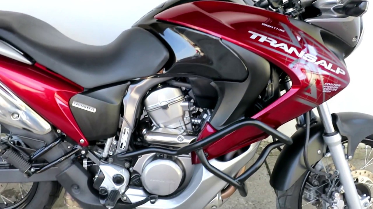 Honda Transalp 700cc 59CP - YouTube