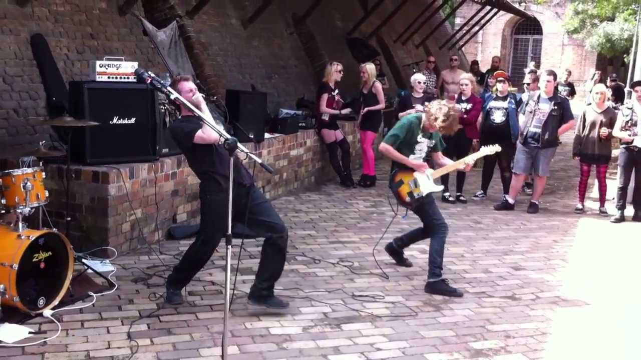 Swine - DIY @ Punks Picnic, Sydney Park (30/11/13)