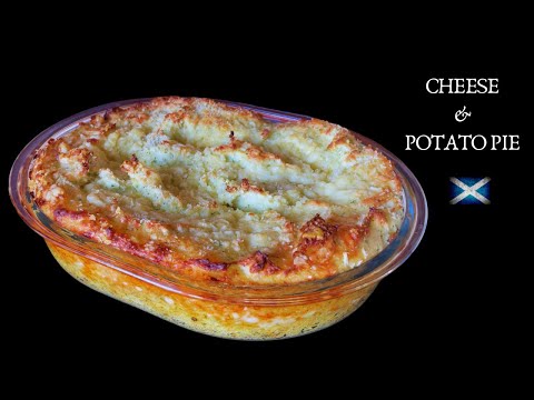 Cheesy potato & baked bean pie | Delicious and easy recipe