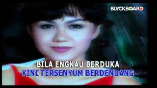 Video thumbnail of "ANGGREK BULAN - Yuni Shara"