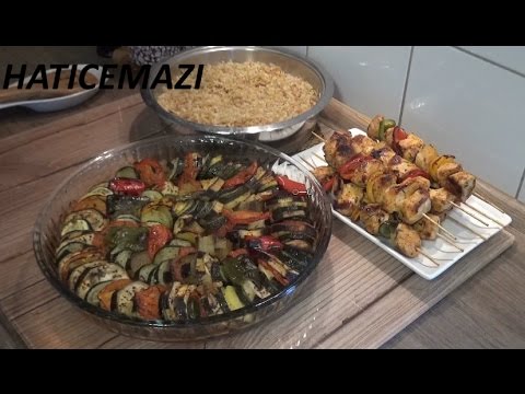 Izgarada Tavuk Çöp Şiş, Firinda Sebze Dizmesi + Şehriyeli Bulgur Pilavı Tarifi(aksam Yemegi önerisi)