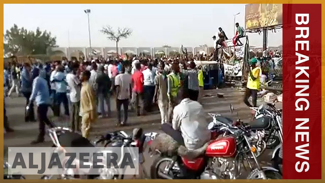 الجيش السوداني يقول إنه سيصدر "إعلاناً" هاماً | الجزيرة الإنجليزية