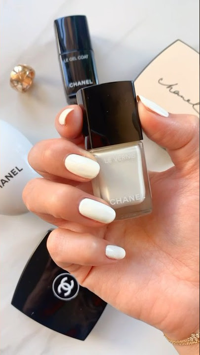 chanel nail polish blanc white