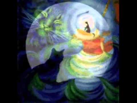 фото sabri budak с животными. лунный кот с лужи пьет. рисунок на фоне луны. лунный кот из лужи пьет. лунный лунный лунный кот свет из лужи.