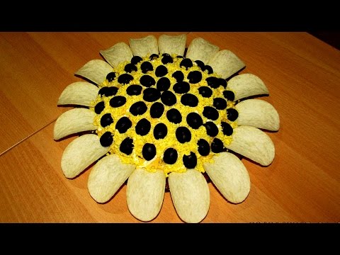 Видео рецепт Салат "Подсолнух" с грибами