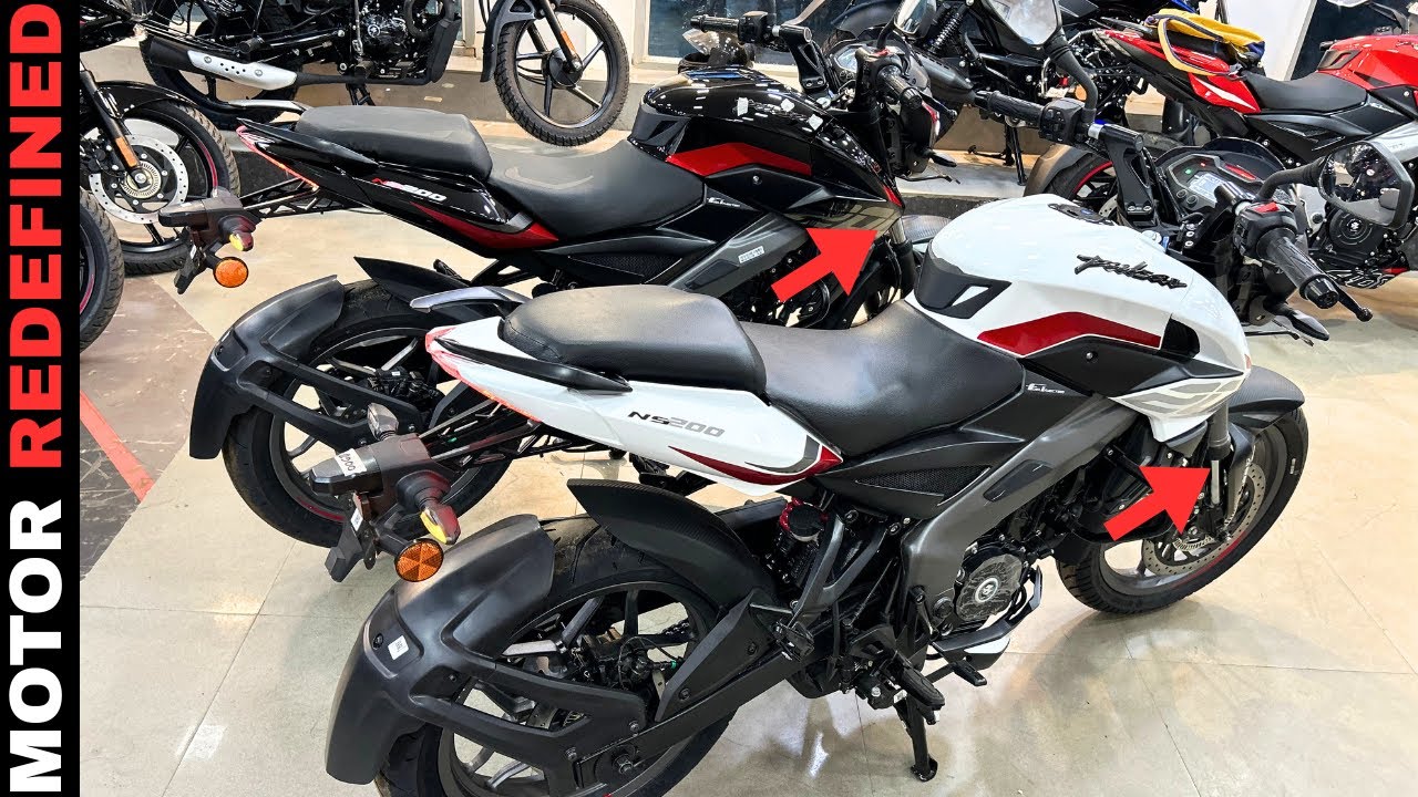 2025 Bajaj Pulsar NS200 USD Vs Pulsar NS200 Telescopic Fork Comparison | Single ABS Vs Dual ABS.