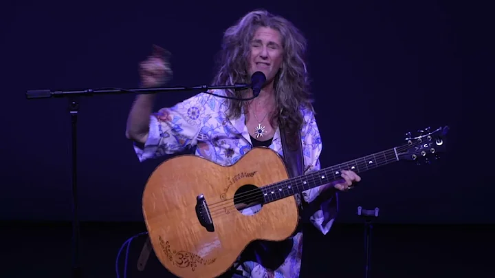 Innovative virtuoso guitar | Vicki Genfan | TEDxGr...
