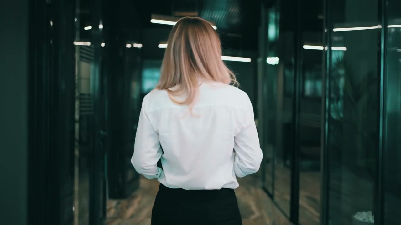 Booktrailer Oficial / A True Live Story: Un amor en directo. Parresia 1.