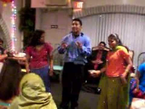 2 ta girlfriend niya