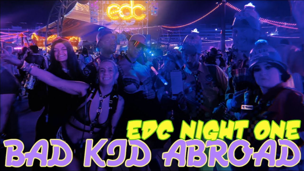 EDC LAS VEGAS 2024 // NIGHT 1/ SISTERS TRIP / DOWNTOWN EDC - YouTube