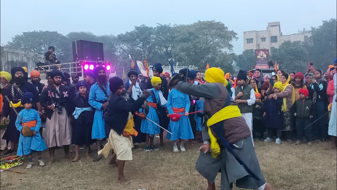 ਸਿੰਘਾ ਦੀ ਭਰਮਾਰ, ਨਿਹੰਗਾਂ ਦੀ ਰਫ਼ਤਾਰ