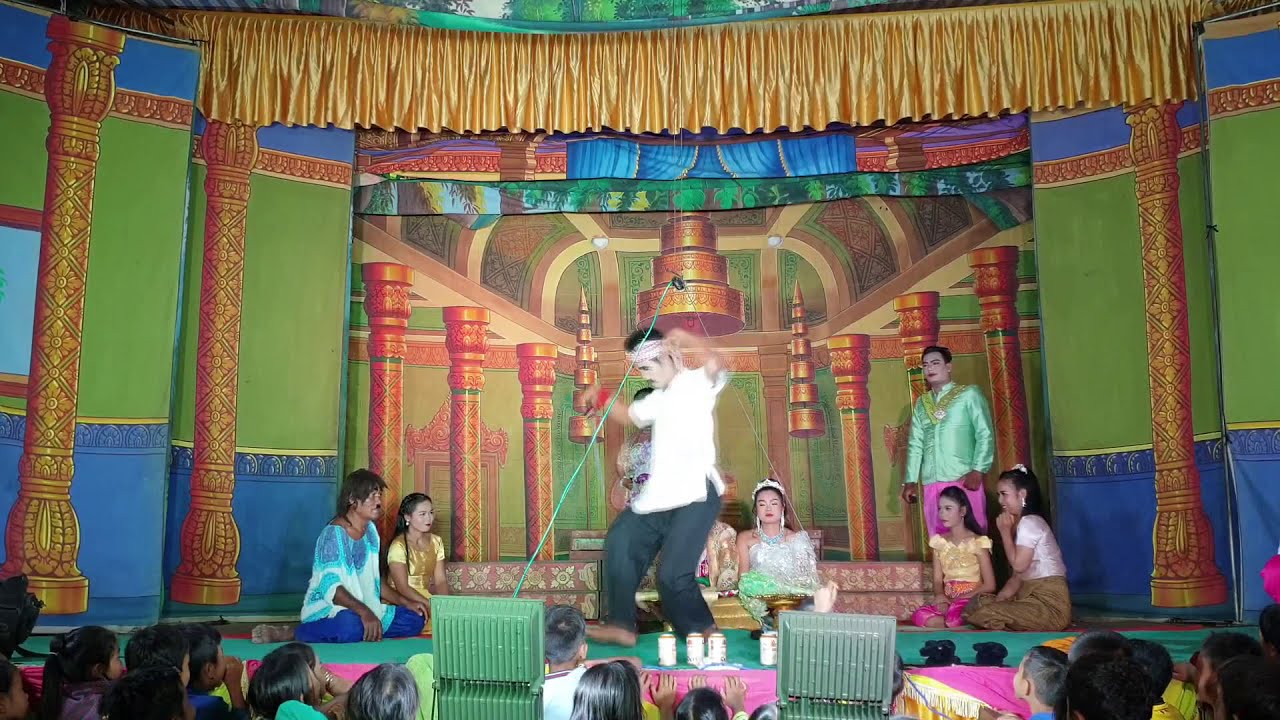 ល្ខោនបាសាក់ មកមេីលអាចារ្យខ្វៃម្តង - Lakhon basak Of Resmey Apsara 03-01-2020