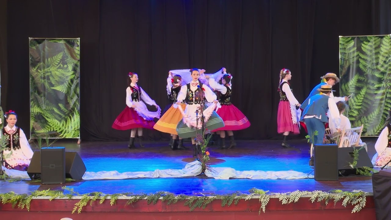 Zespół Folklorystyczny LAZURKI | Koncert 
