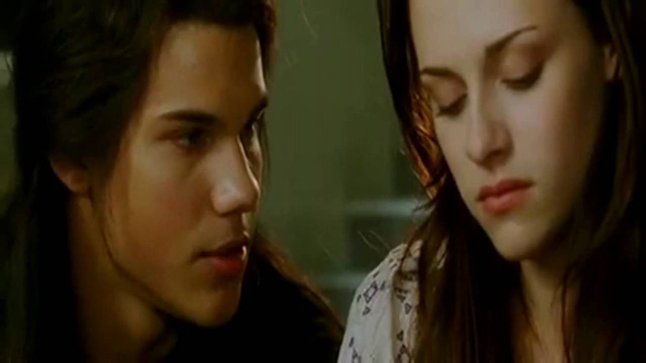 New Moon Official NEW Teaser Trailer HD