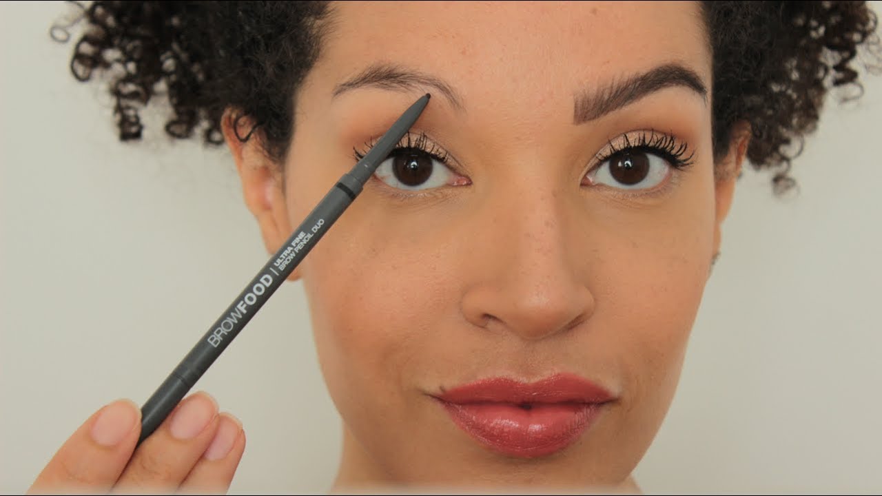 Come ridisegnare le sopracciglia in 3 minuti