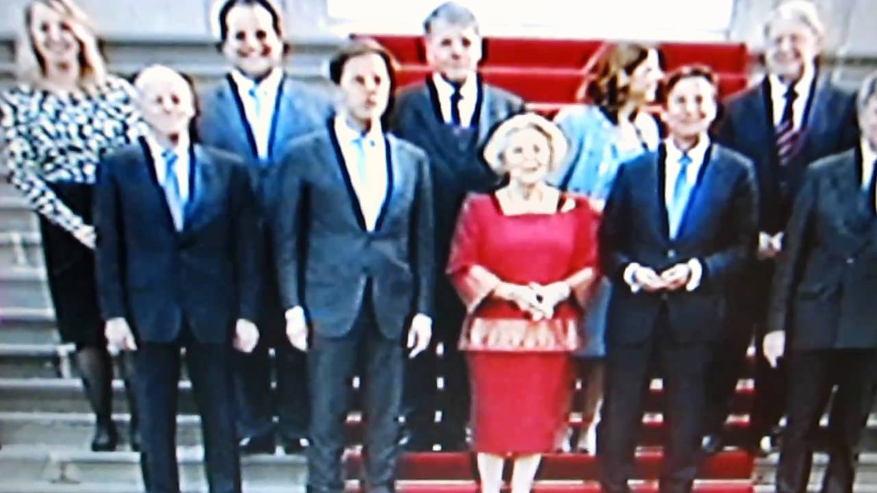 Bordes Scène Kabinet Rutte I met de Majesteit.