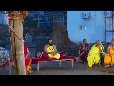 हवन उपरांत पूज्य गुरुदेव के सानिध्य में दिव्या गंगा आरती के दर्शन दिनांक 31 अगस्त 2025