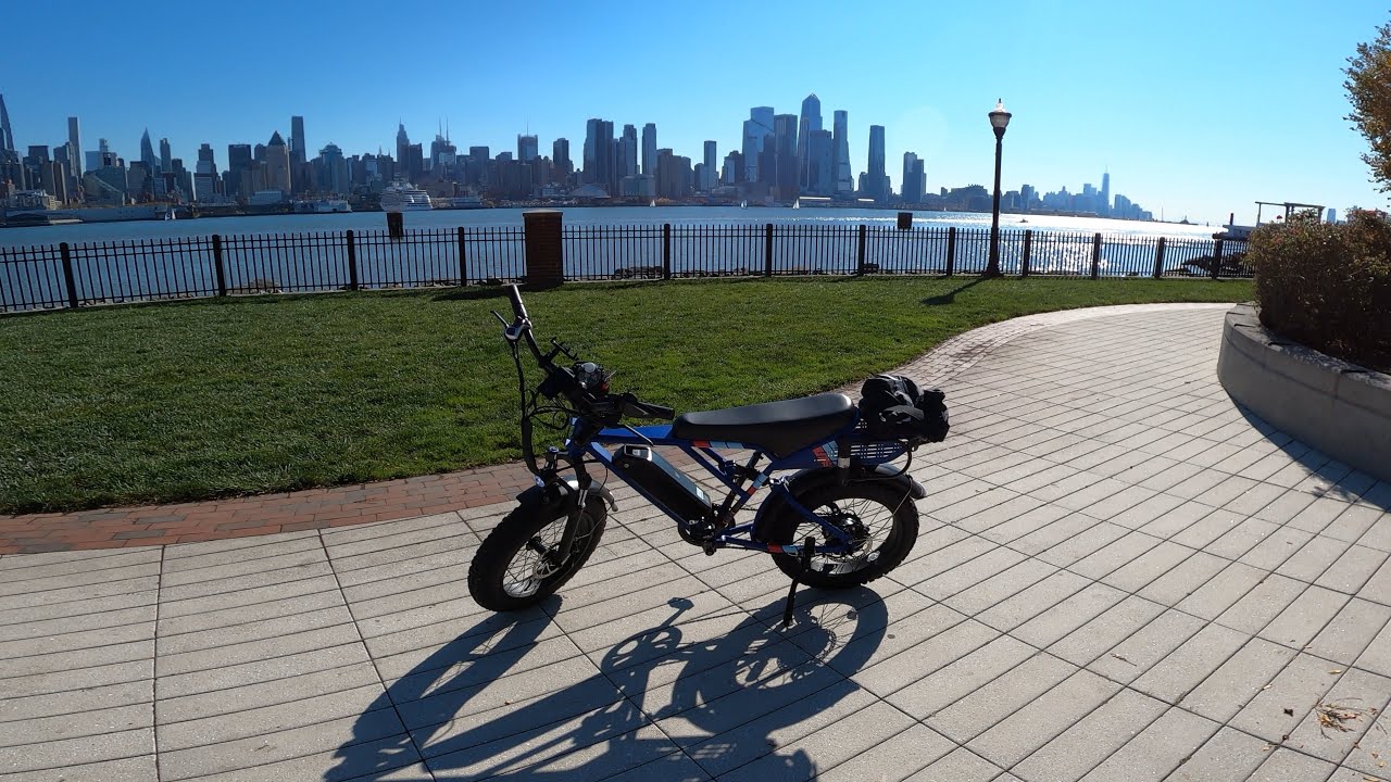 a quick e-bike photo opp ride