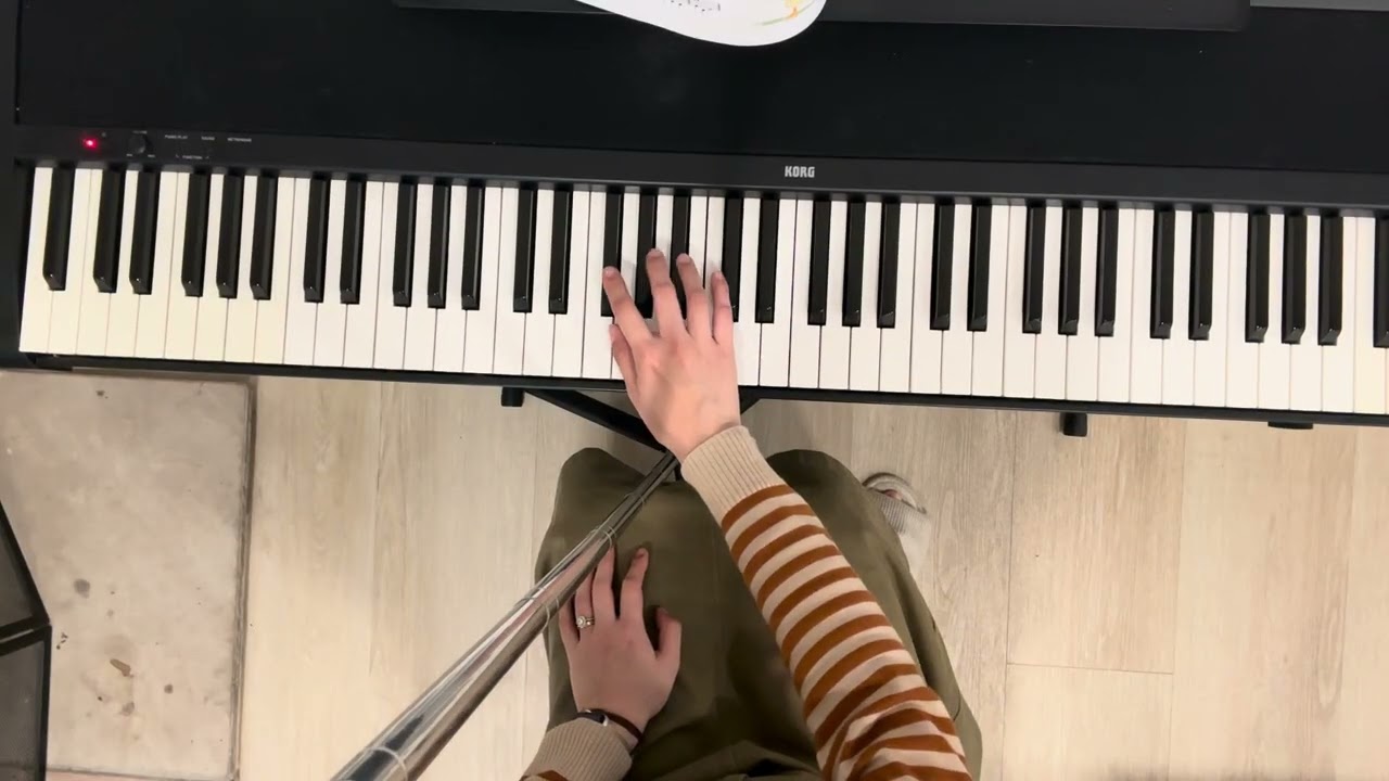 Alfred Basic Piano Library All-in-One Course Book1 Page21