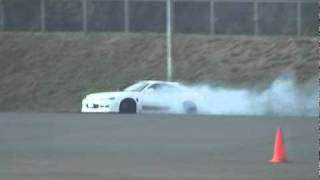 第10回新川流走行会の「326POWER@3D☆STAR S15」のドリフト映像