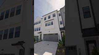 Modern Raleigh Townhome 🌿 Rooftop Vibes + Greenway Access