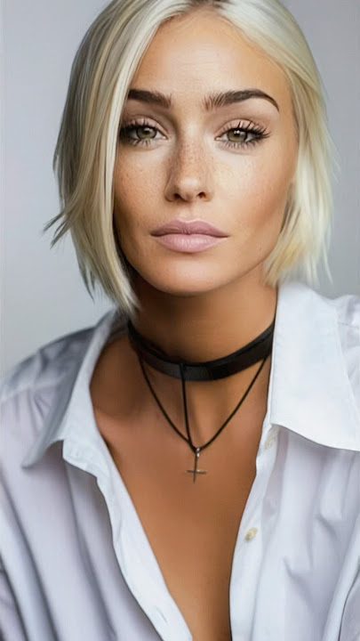 ✨ Shy but charming at the party, a gentle smile says it all