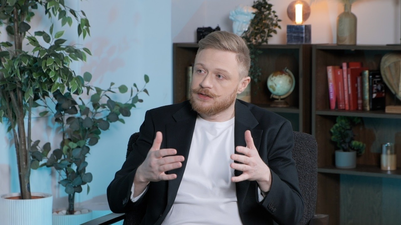 Dirbtinis intelektas kuria vaizdus, tekstus ir garsus: kaip tuo pasinaudoti kiekvienam?
