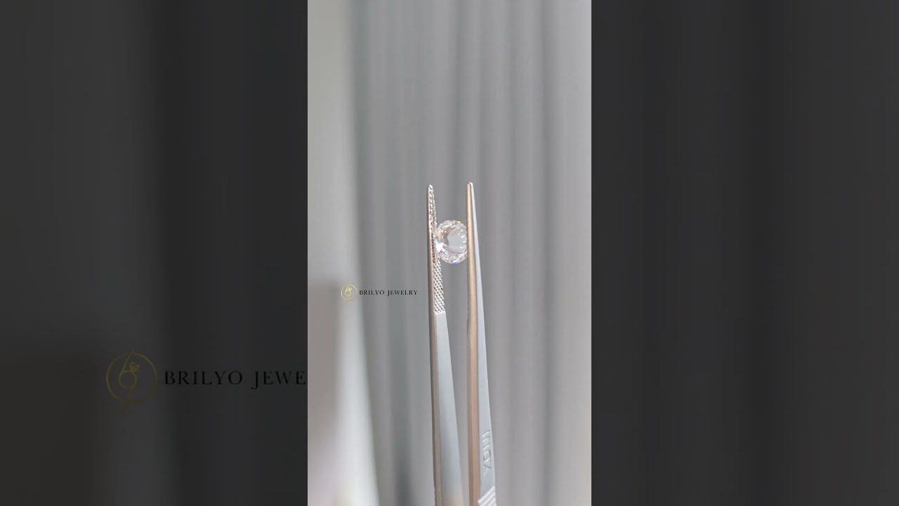 IGI Certified Round 1.01ct D VVS2 IDEAL Lab Grown Diamond