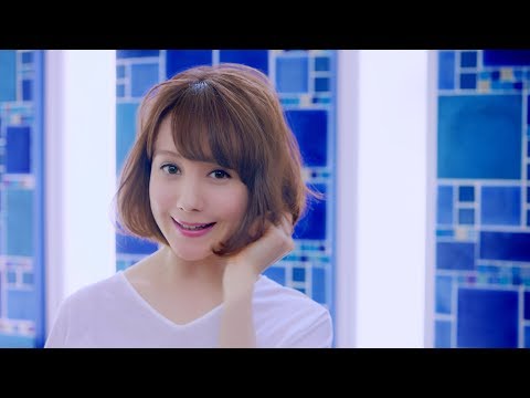トリンドル玲奈 VO5 CM スチル画像。CM動画を再生できます。 トリンドル玲奈 VO5 CM スチル画像。CM動画を再生できます。