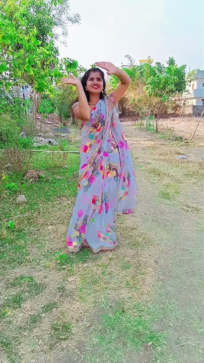 holi holi gajja gallu mannadi ro dj