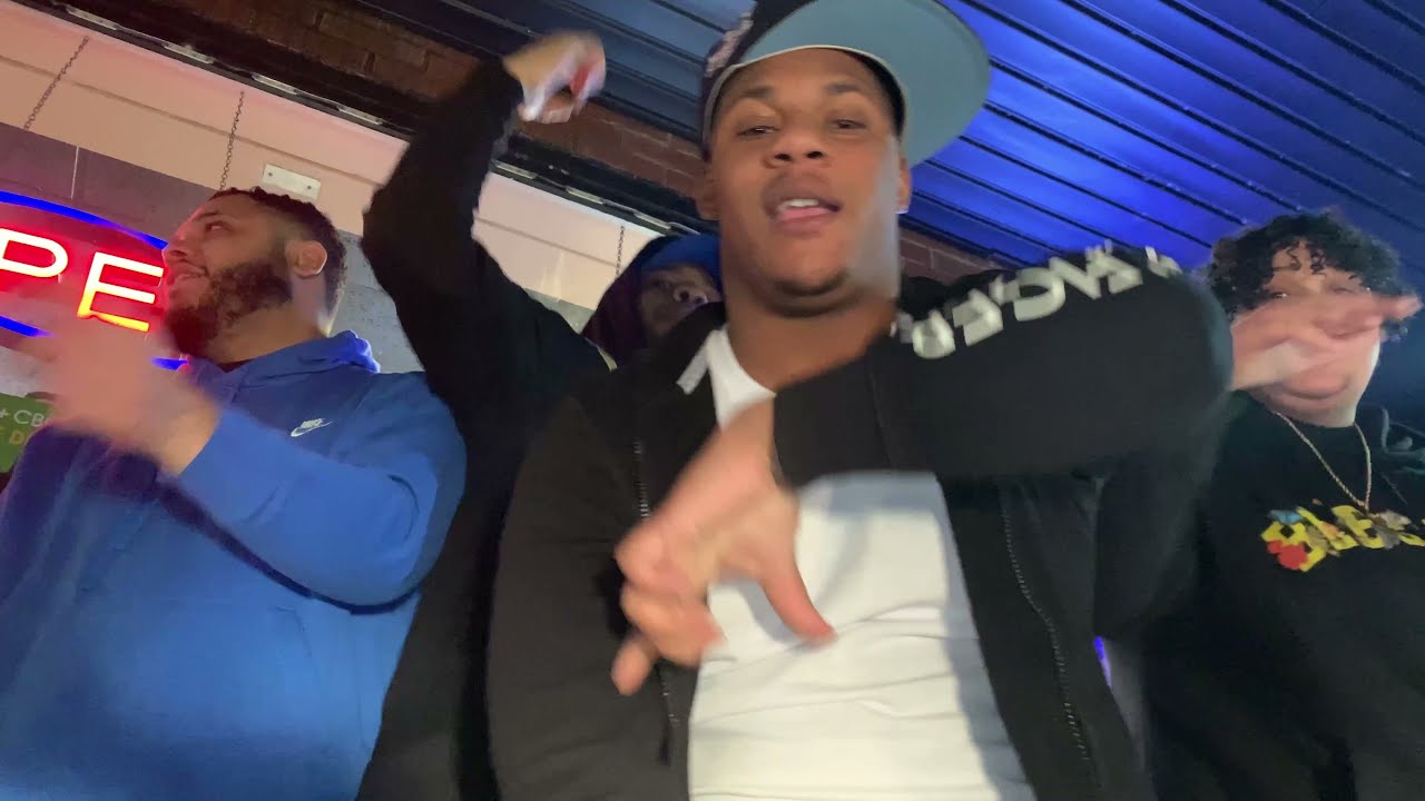 Obejrzyj Statement - D Loc Feat Wavey & Breezy Franco w YouTube Obejrzyj Statement - D Loc Feat Wavey & Breezy Franco w YouTube