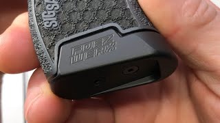 SIG Sauer P365 Billet Aluminum Magazine Base Pads by Fdez Werx installation video.