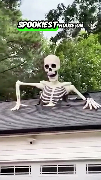 This Halloween Decoration Is Insane! #halloweendecor #decorations #skeleton #halloween2025